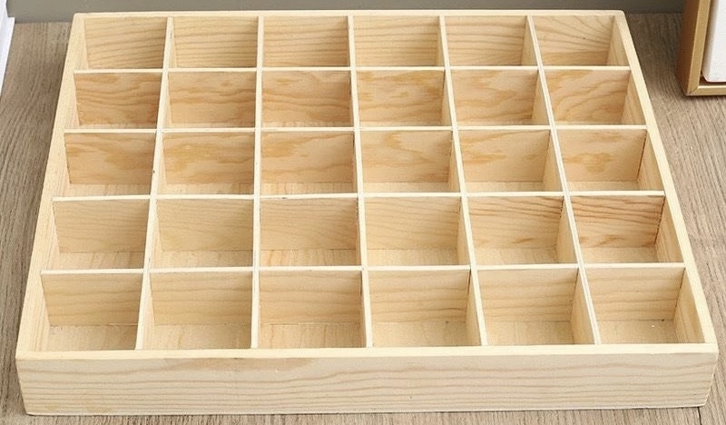 Khay gỗ chia ô
