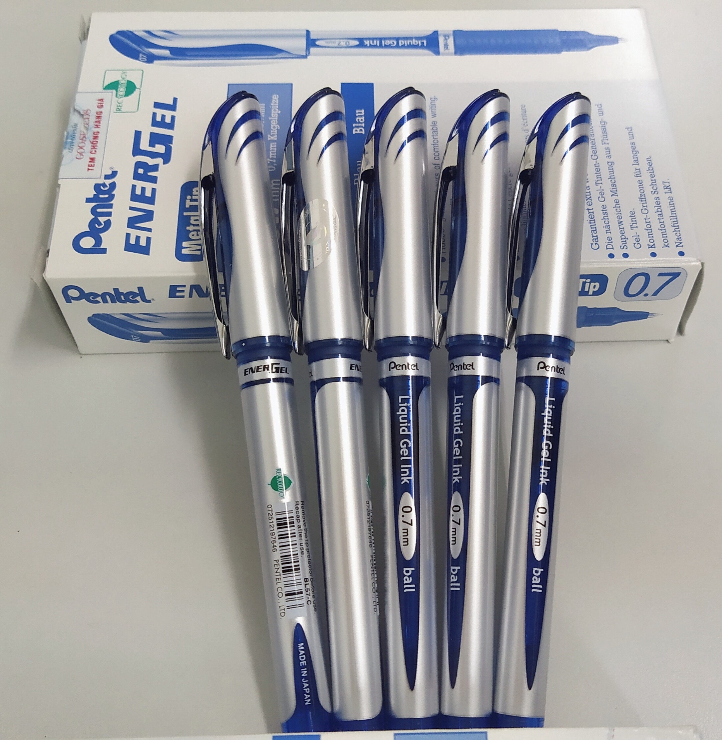 Bút ký Nhật 0.7mm. Pentel BL57