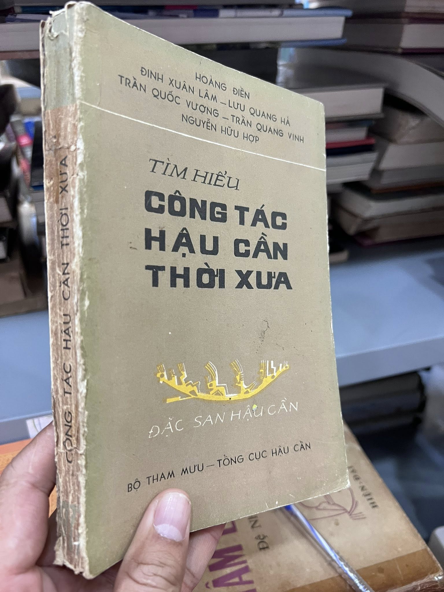 Sách Tìm hiểu công tác Hậu cần thời xưa (NXB QĐ)