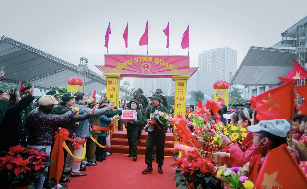 Ảnh tân binh
