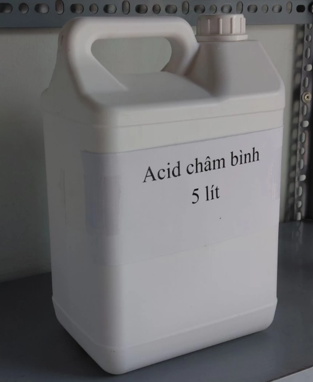 Dung dịch axit loãng (lít)