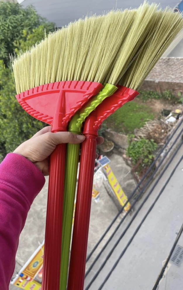 Chổi quét dọn vệ sinh