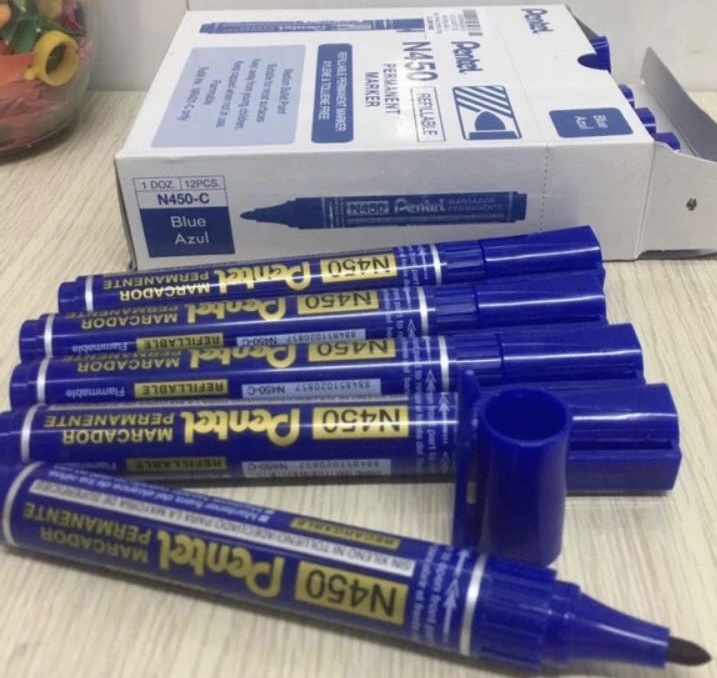 Bút dạ dầu pentel N450