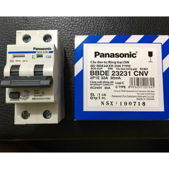 Dây điện, aptomat Panasonic
