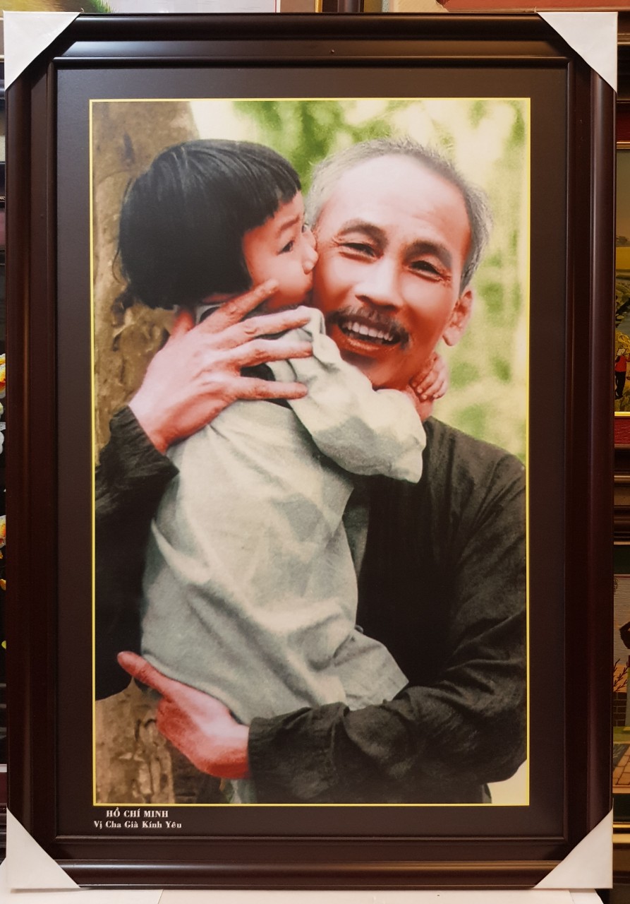 Ảnh Bác và thiếu nhi