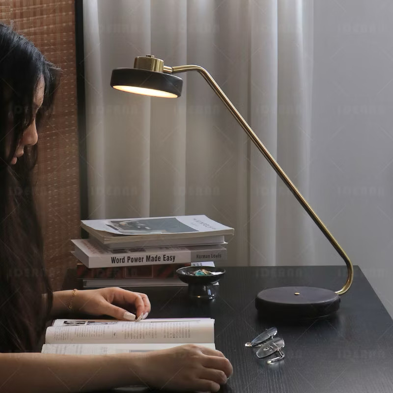 Đèn bàn Ideran cảm ứng