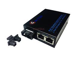 Bộ chuyển đổi quang điện POE 2xJ45 10/100M