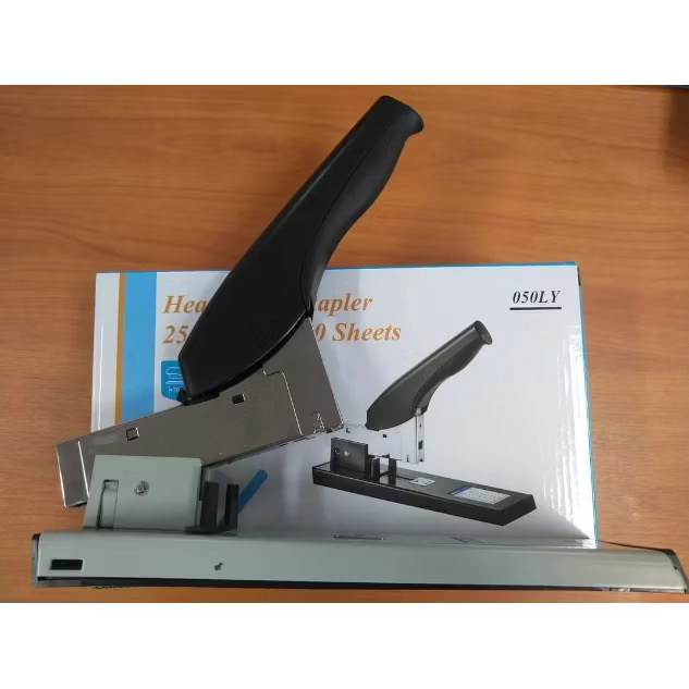 Dập ghim đại KW Trio 50LA 050LY ( cái)