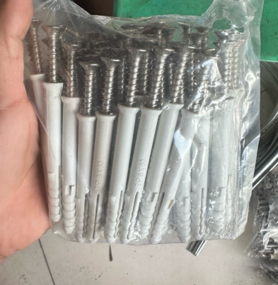 Vít nở inox (túi)